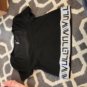 Vull ribbed generous crop top black new without tag size M